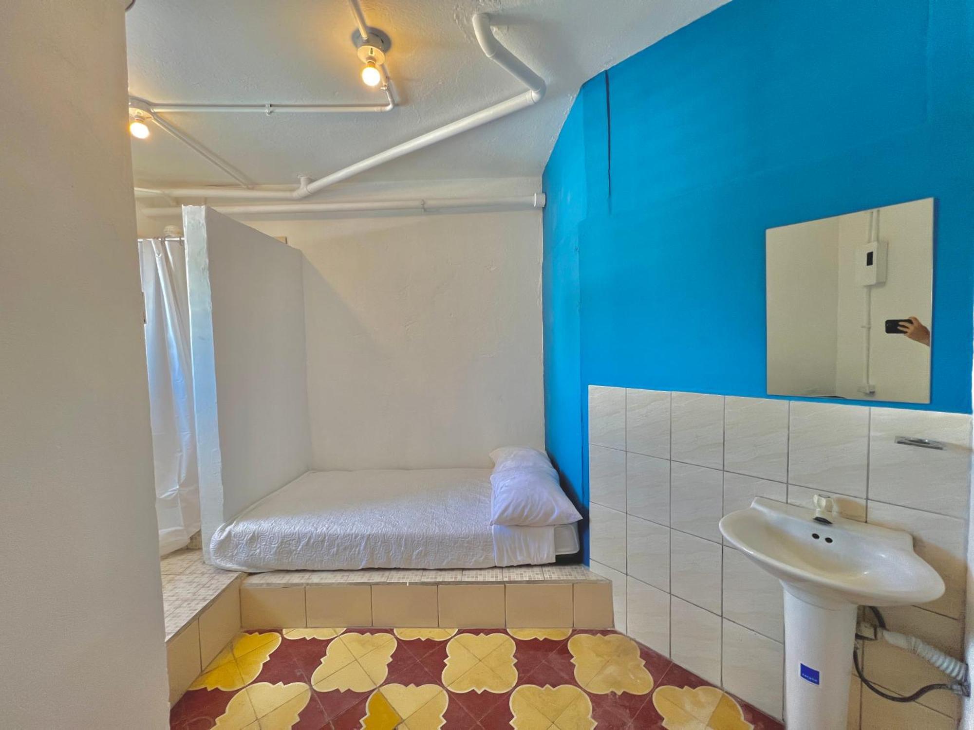 Urban Hotel Guatemala City Exterior photo